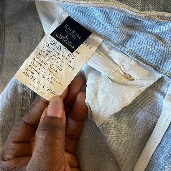 Light Blue Women's Jeans - Picture 5 of 9